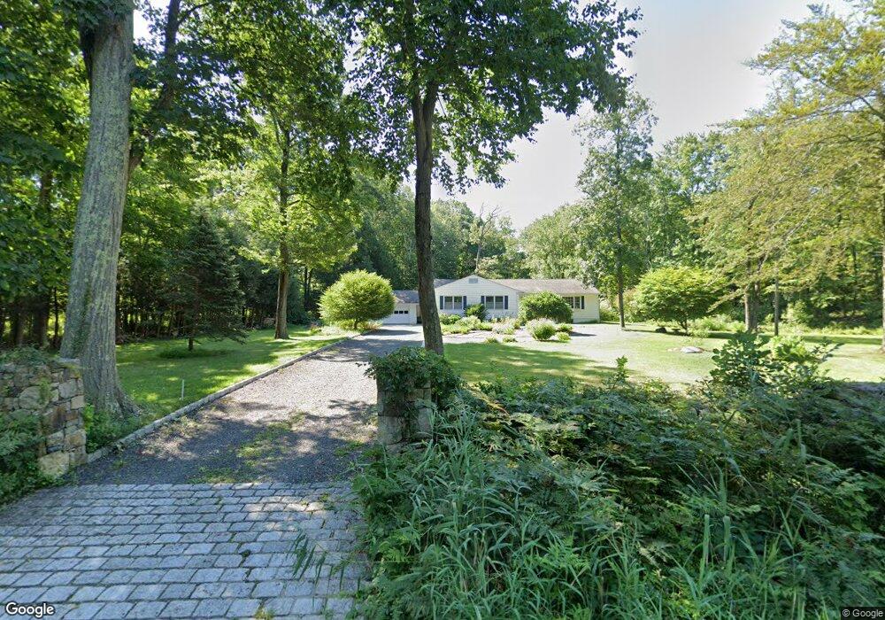 160 Old Redding Rd, Redding, CT 06896 - photo 1