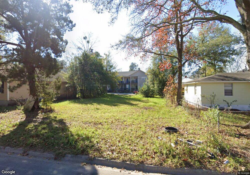 733 E 34th St, Savannah, GA 31401 - photo 1