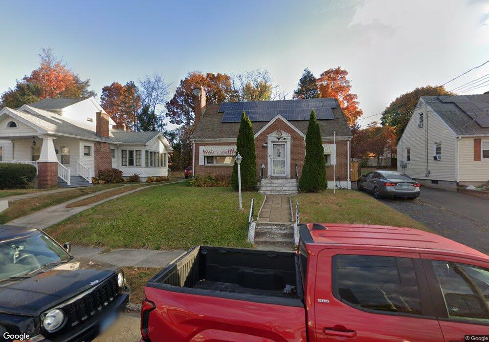 17 Everett St, New Britain, CT 06052 - photo 1