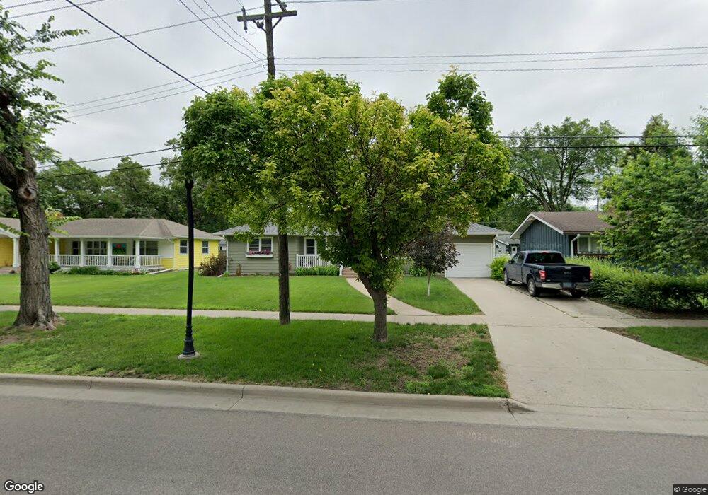 1643 Elm St N, Fargo, ND 58102 - photo 1