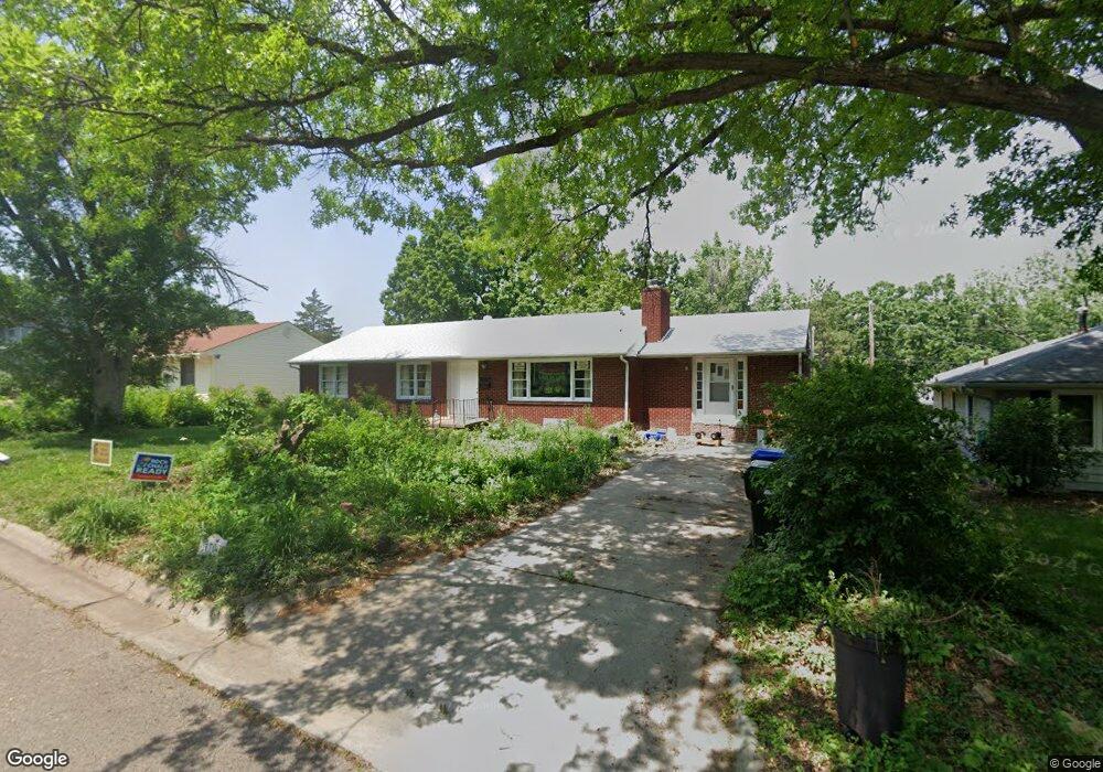 1700 SW 26th St, Topeka, KS 66611 - photo 1