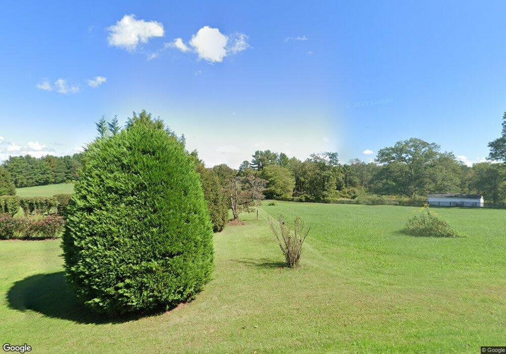 92 Resettlement Rd, Huntly, VA 22640 - photo 1