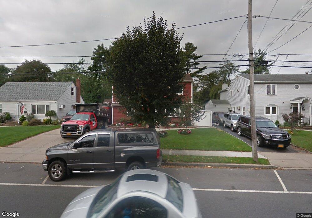 966 Woodfield Rd, West Hempstead, NY 11552 - photo 1