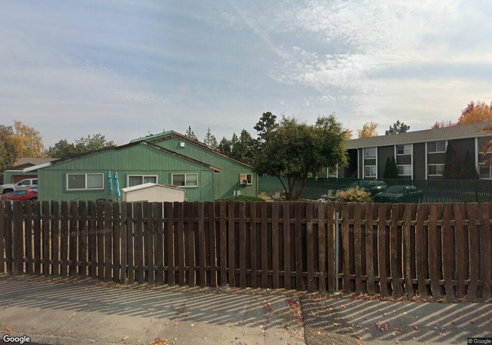 1372 NE Whisper Ridge Dr, Bend, OR 97701 - photo 1