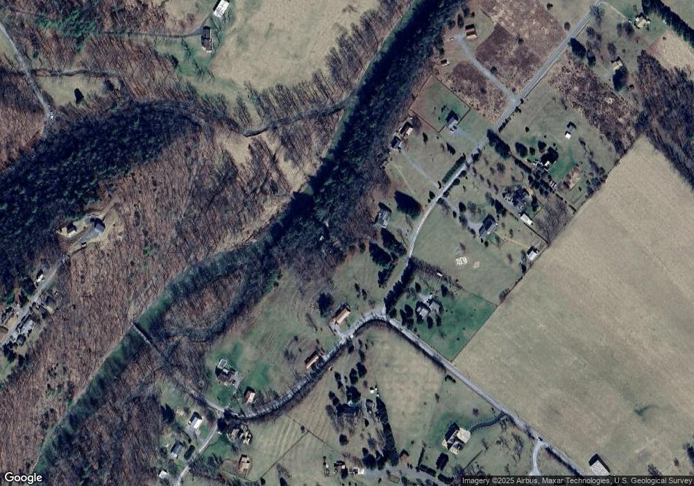 55 Foggy Bottom Ln, Berkeley Springs, WV 25411 - photo 1