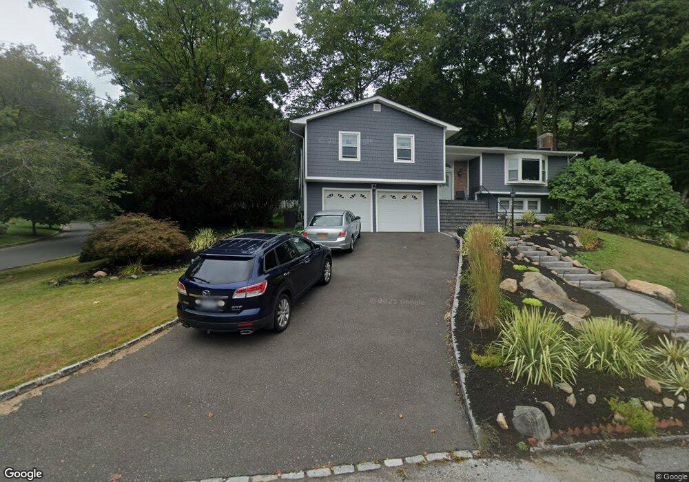 2 Laurel Way, Sea Cliff, NY 11579 - photo 1
