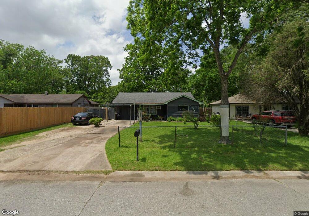 7305 Parker Rd, Houston, TX 77016 - photo 1