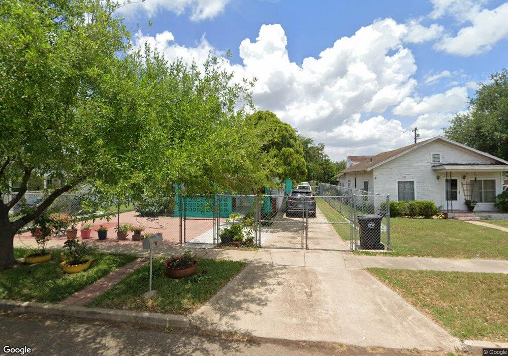 302 S Indiana Ave, Weslaco, TX 78596 - photo 1