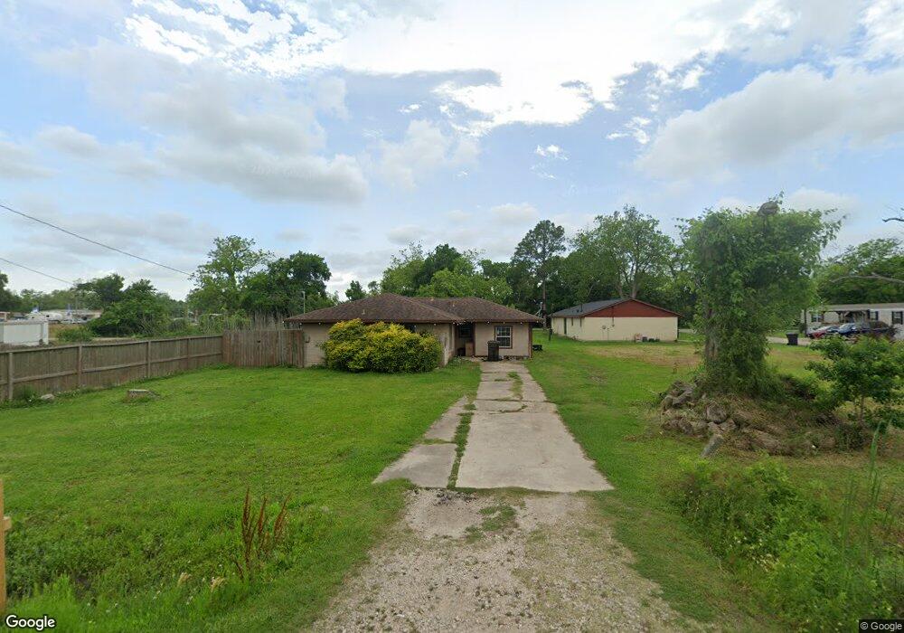 404 Marion St, Brazoria, TX 77422 - photo 1