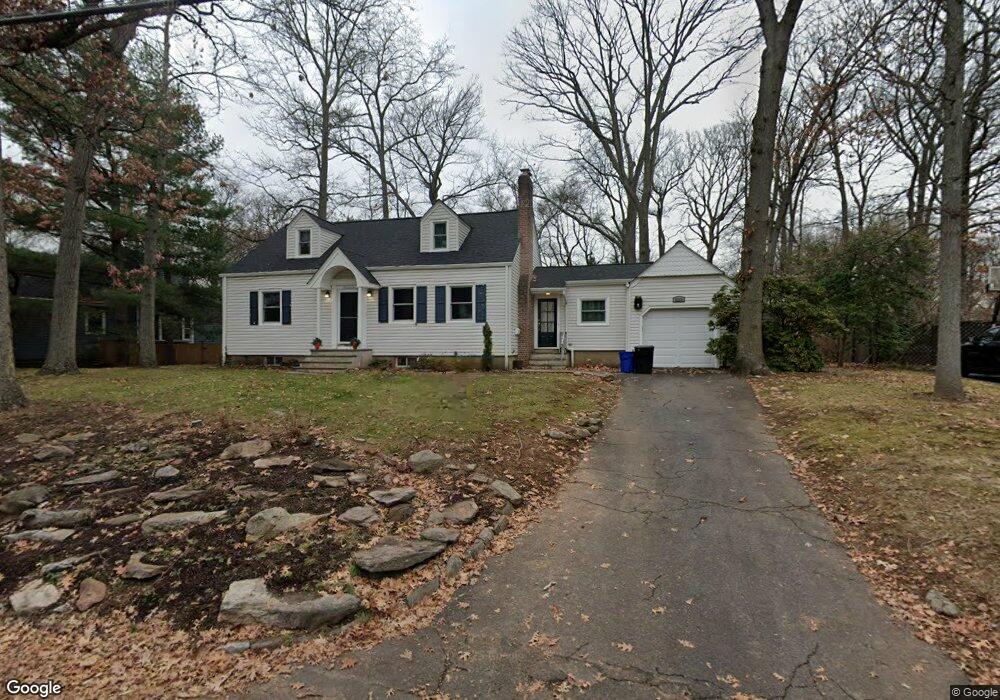 2333 Marlboro Rd, Scotch Plains, NJ 07076 - photo 1