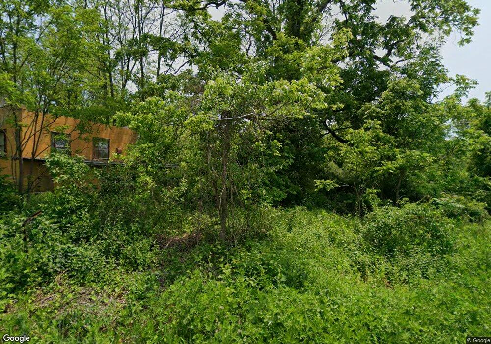 992 Milford Rd, Dingmans Ferry, PA 18328 - photo 1