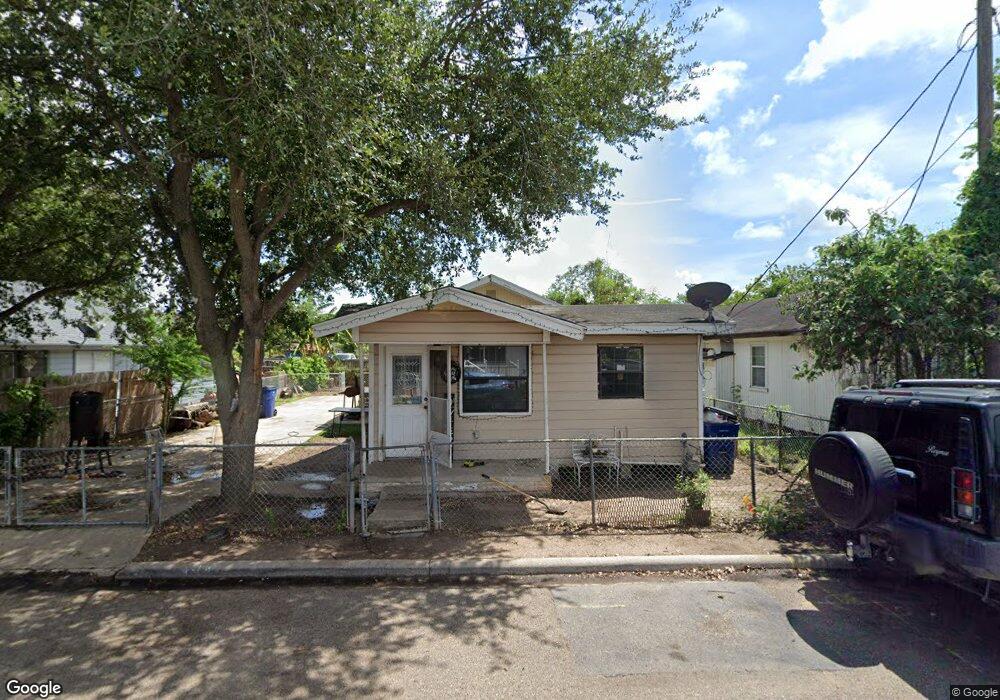 2007 De Leon Ave, Donna, TX 78537 - photo 1