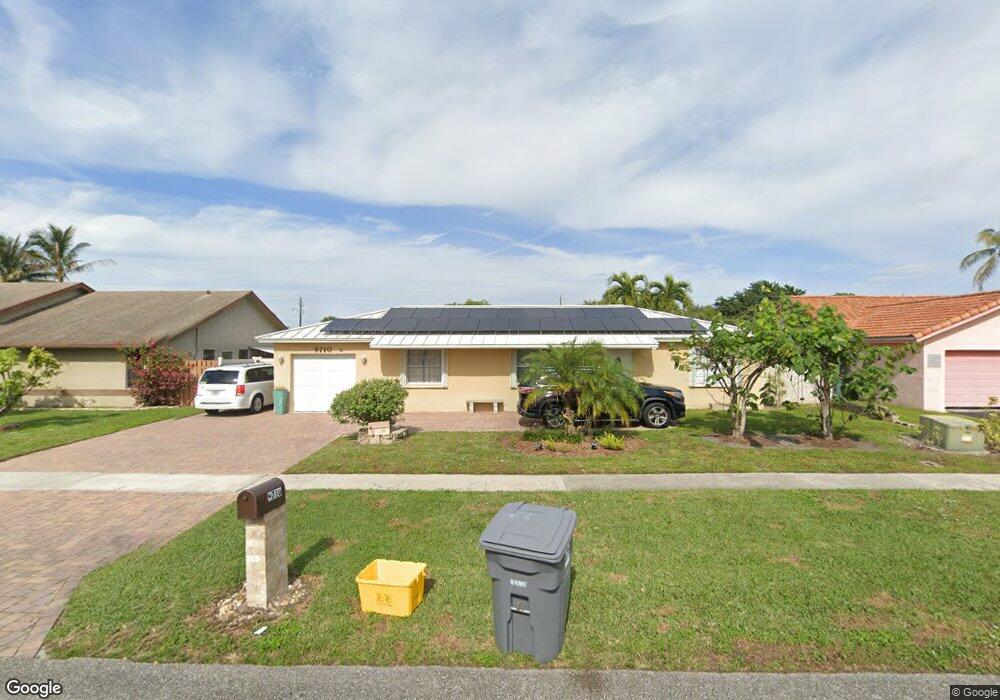 9710 Richmond Cir, Boca Raton, FL 33434 - photo 1