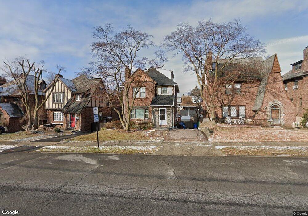 637 Kimball Ave, Yonkers, NY 10704 - photo 1