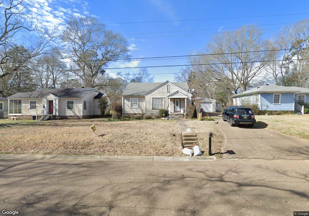 515 West Ave N, McComb, MS 39648 - photo 1