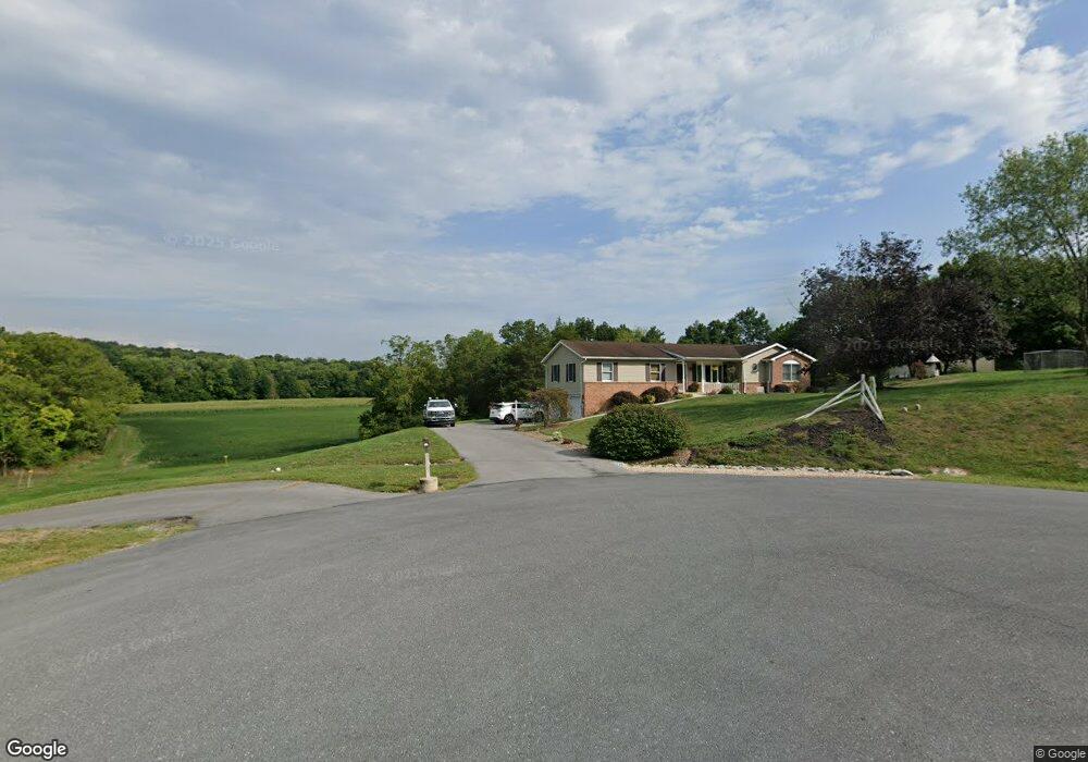 3715 Hazel Dr, Greencastle, PA 17225 - photo 1