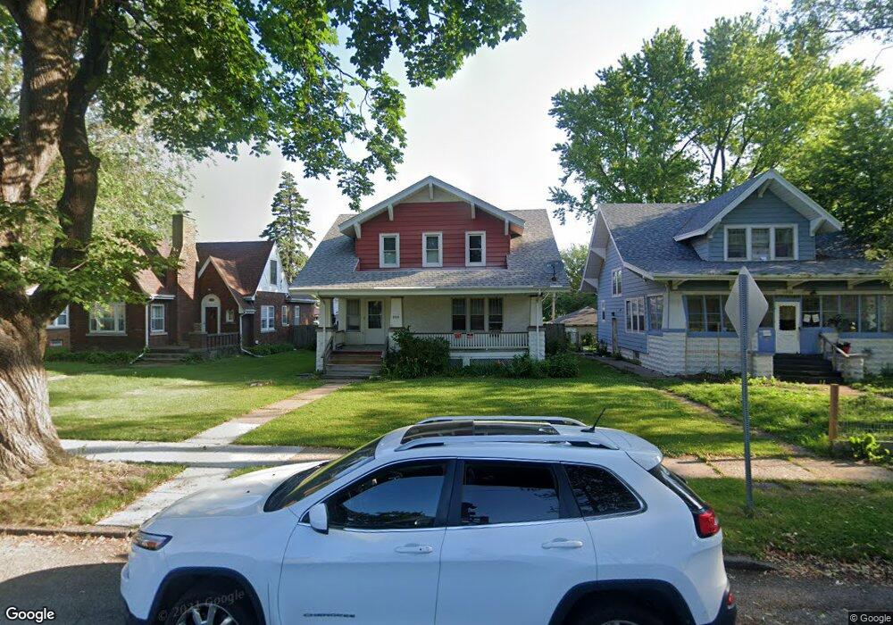 1018 W 17th St, Davenport, IA 52804 - photo 1