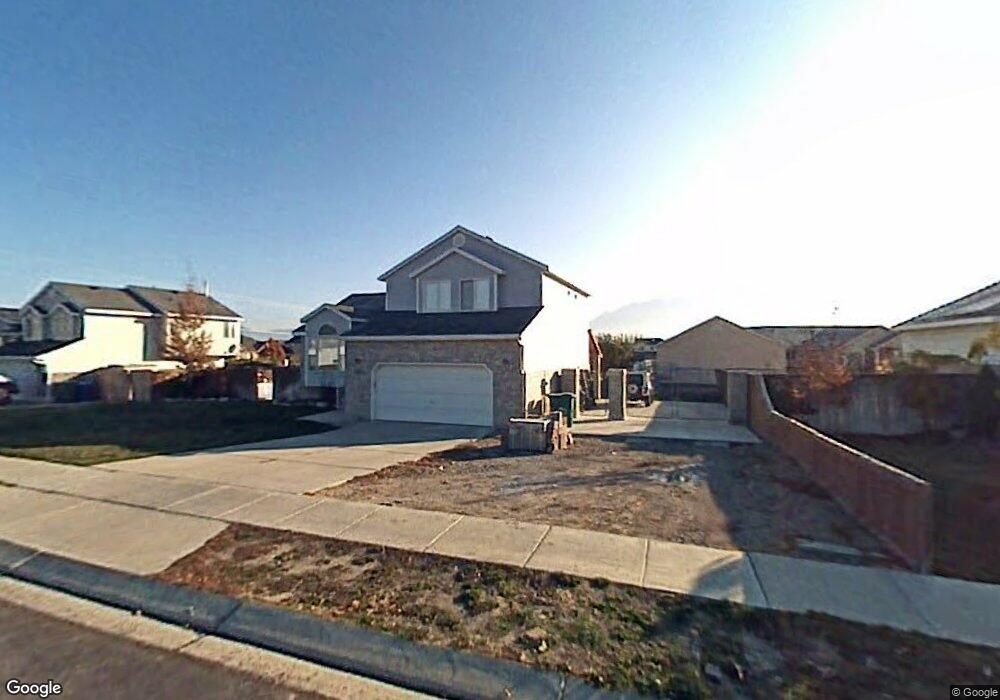 11827 S 3085 W, Riverton, UT 84065 - photo 1