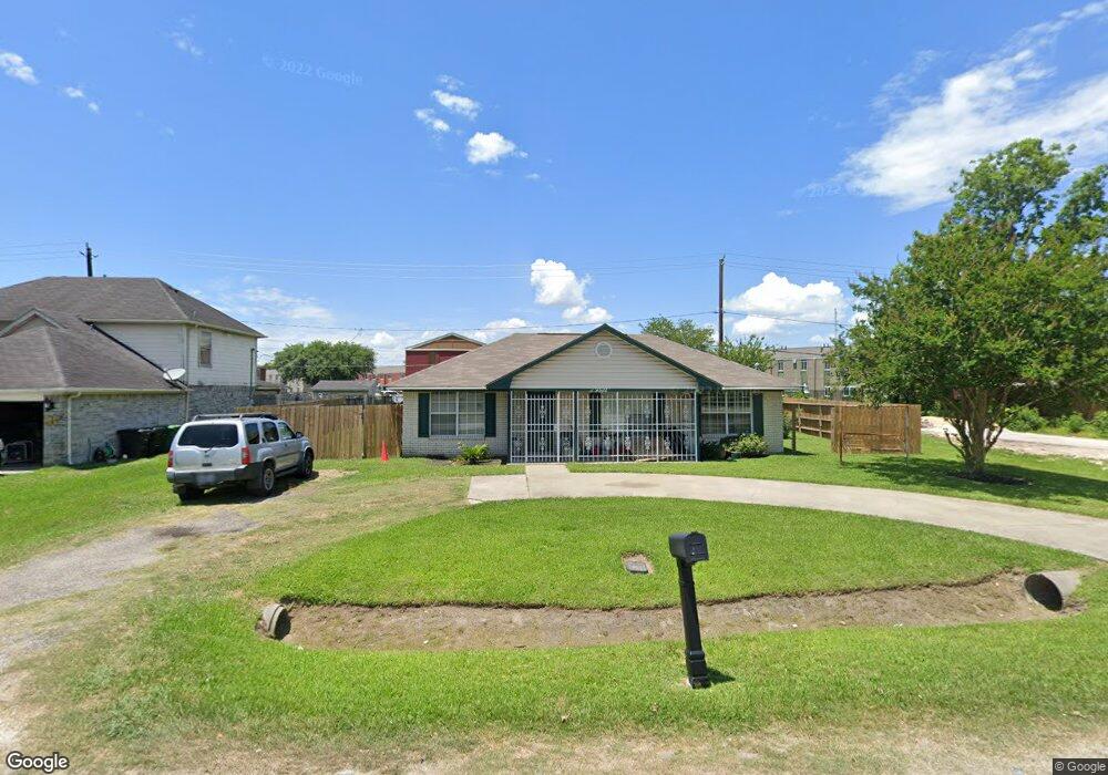 2802 Vega St, Houston, TX 77088 - photo 1