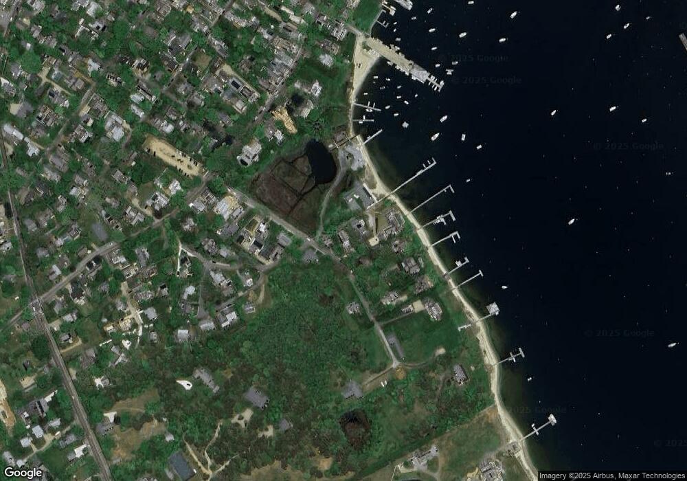 4 Beach St, Edgartown, MA 02539 - photo 1