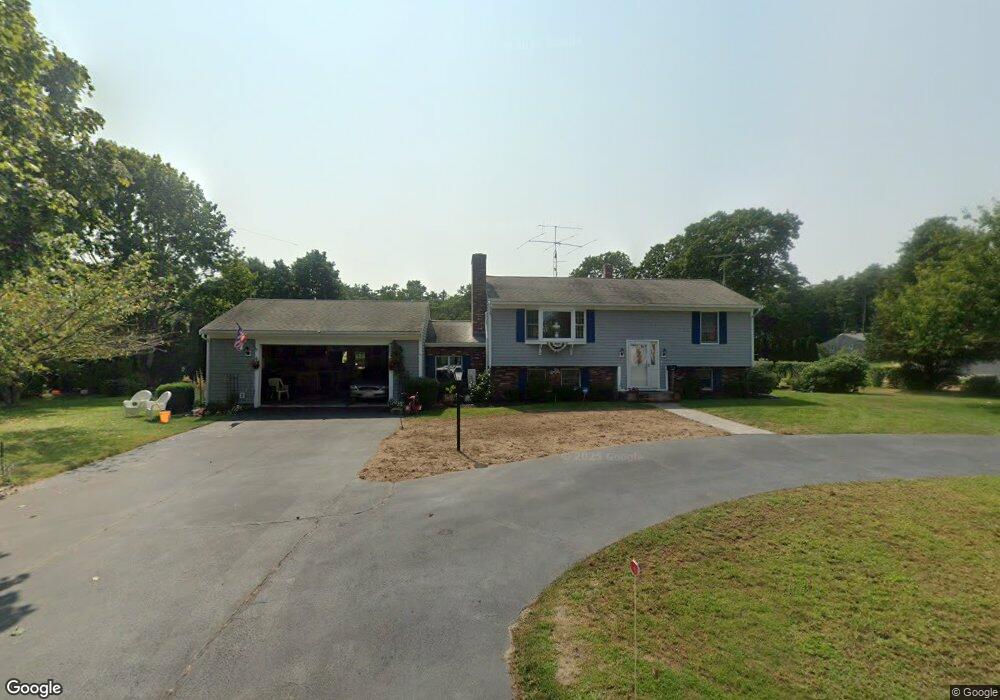 1 Shamrock Ln, Buzzards Bay, MA 02532 - photo 1