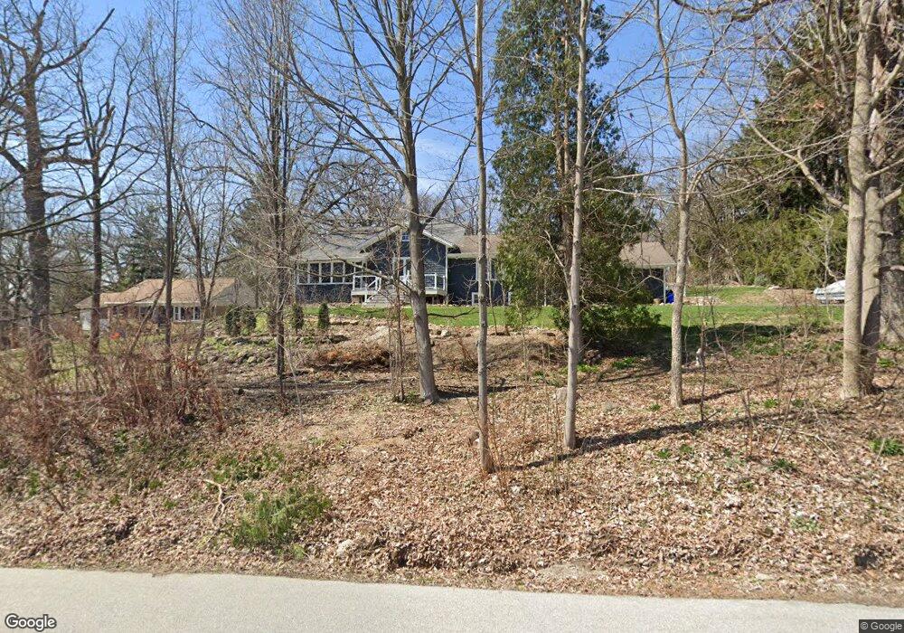 955 N 124th St, Elm Grove, WI 53122 - photo 1