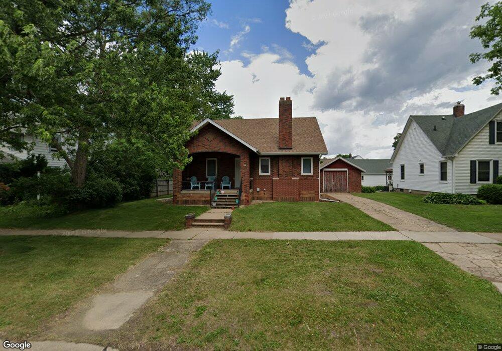 2016 Clay St, Cedar Falls, IA 50613 - photo 1