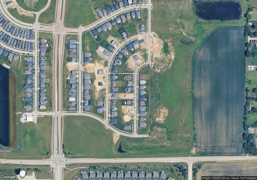 678 Cherry Cir, Elburn, IL 60119 - photo 1