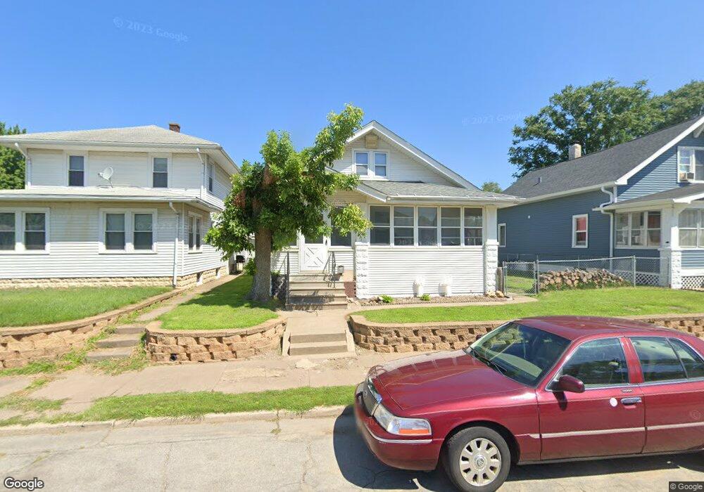 1107 19 1/2 Ave, Rock Island, IL 61201 - photo 1