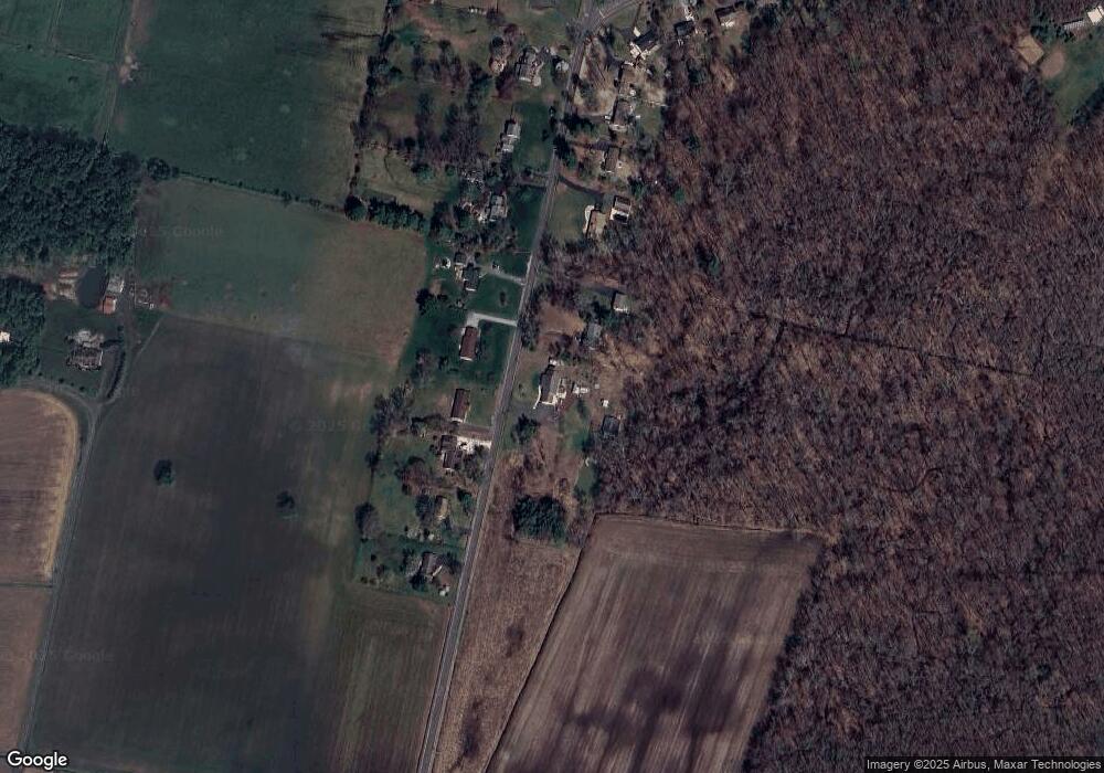 27998 Gaunts Bridge Rd, Columbus, NJ 08022 - photo 1