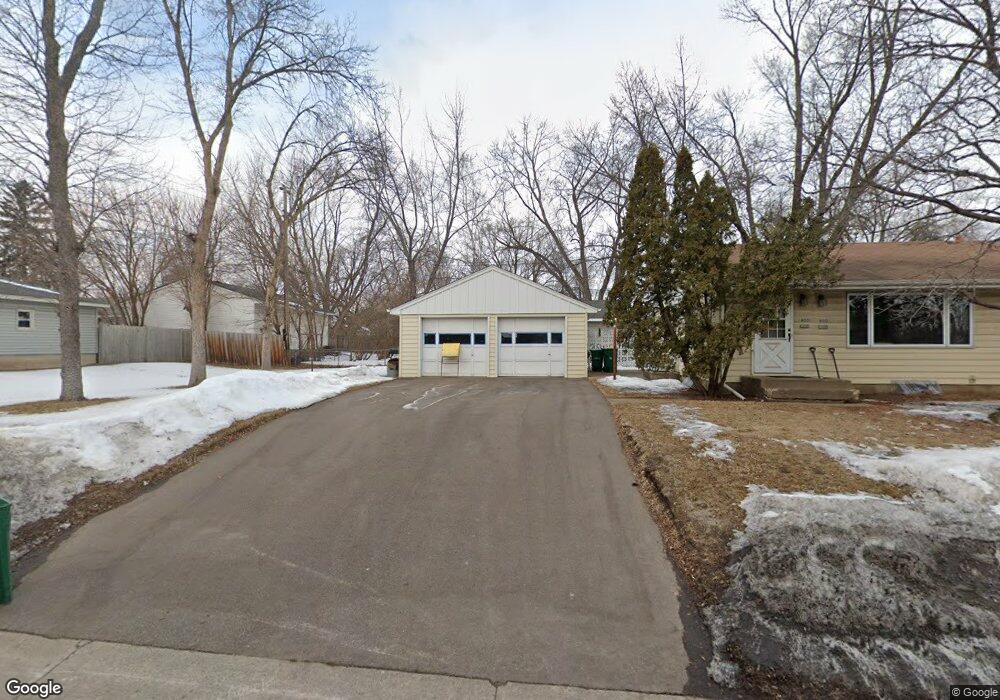 800 W 82nd St, Bloomington, MN 55420 - photo 1