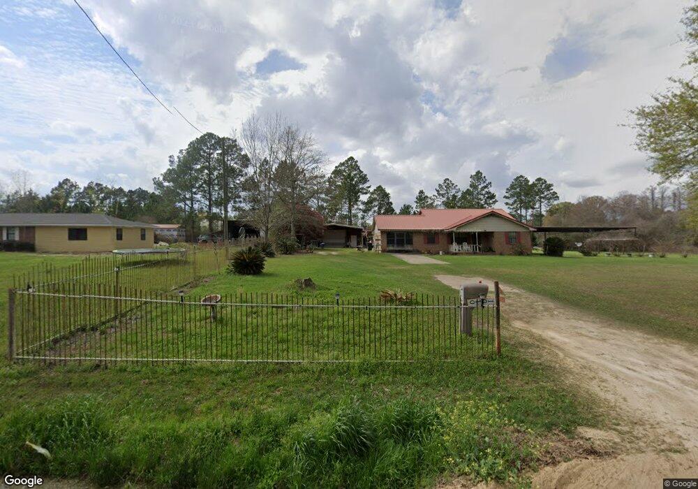 1010 Jackies Ln, Douglas, GA 31533 - photo 1