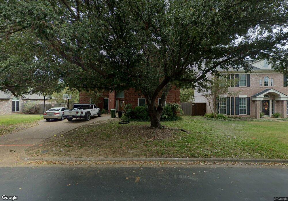 801 Tradonna Ln, Hurst, TX 76054 - photo 1