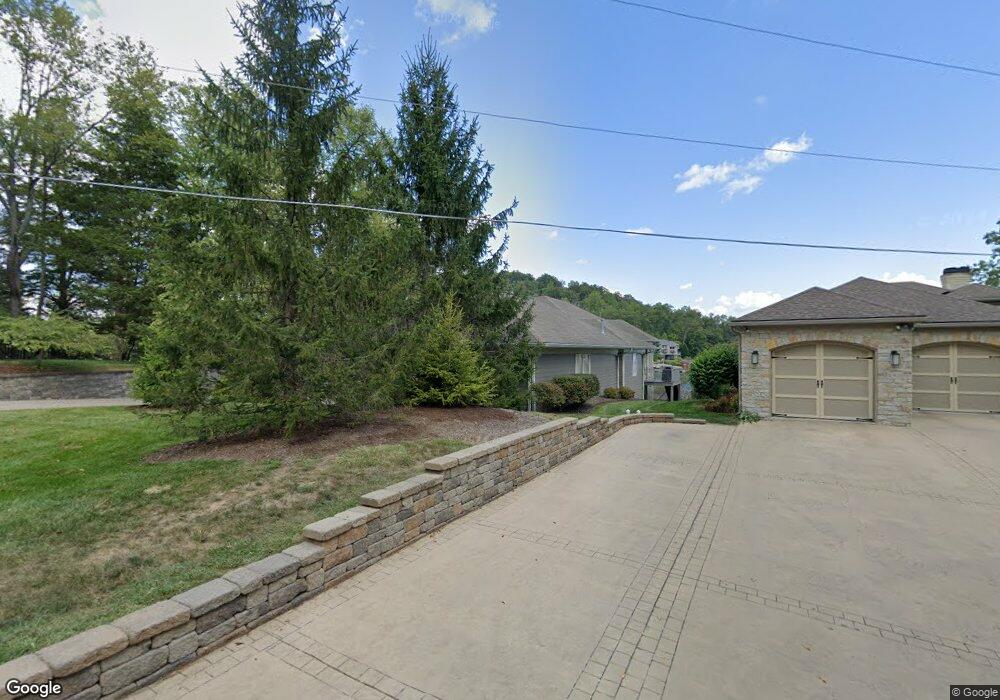 4861 S Cedar Dr, Columbus, IN 47201 - photo 1