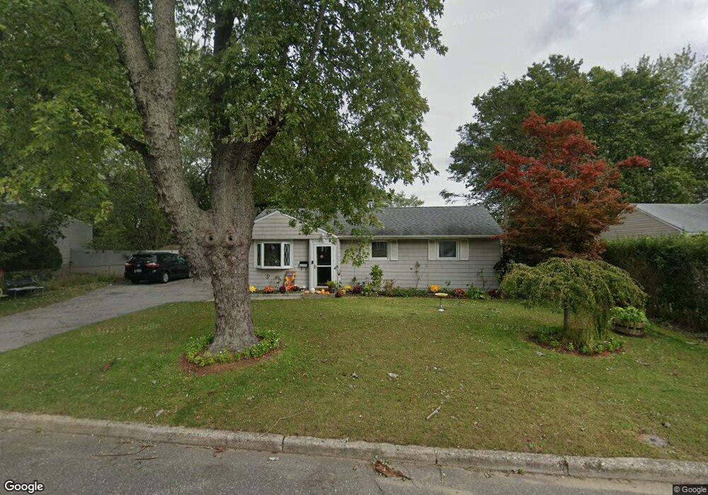 2909 Sipp Ave, Medford, NY 11763 - photo 1