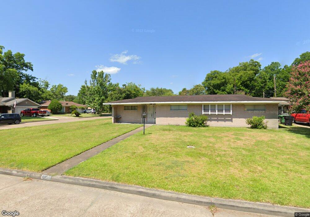 9323 Valwood Ct, Houston, TX 77088 - photo 1