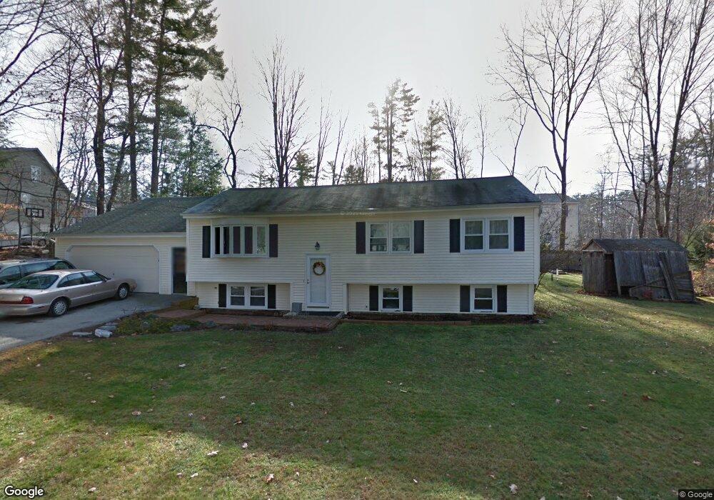 10 Thomas Rd, Merrimack, NH 03054 - photo 1