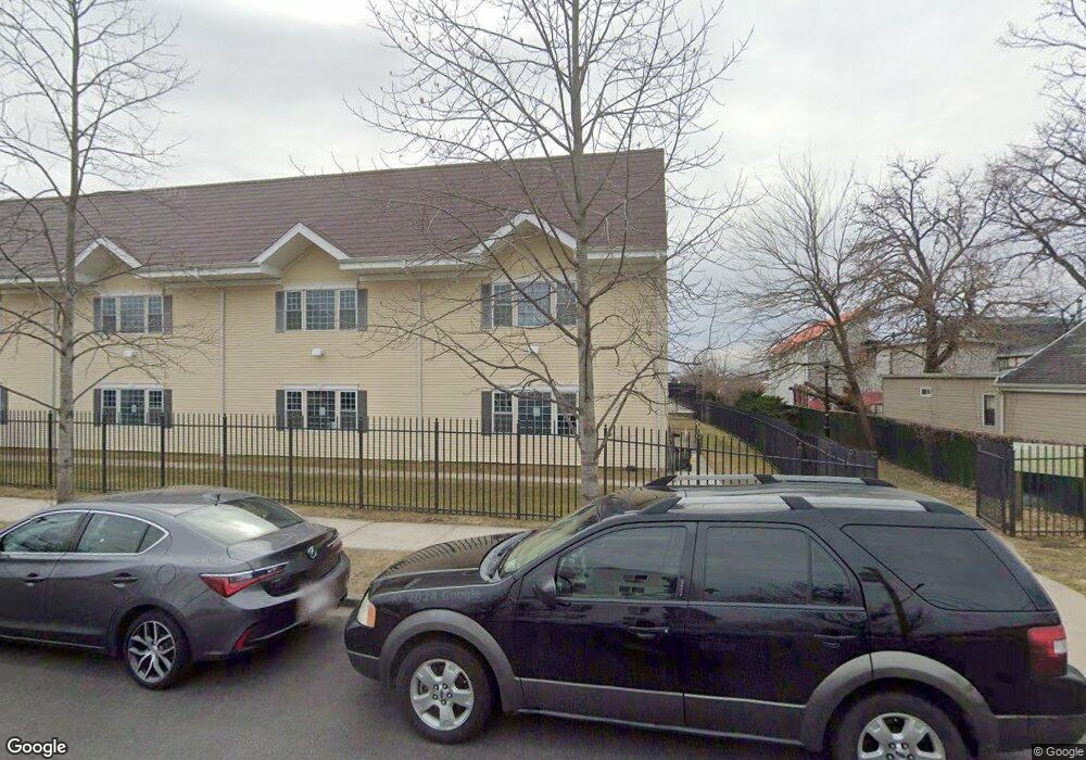 217 Admiral Ln unit 2217G, Bronx, NY 10473 - photo 1