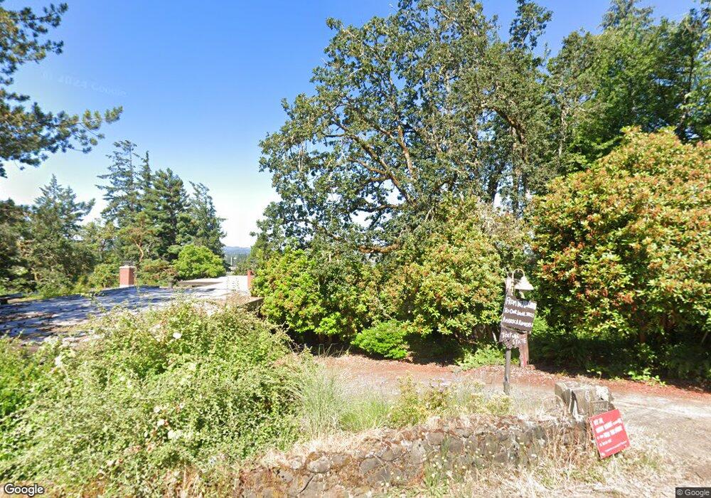 1596 Westover Dr, Eugene, OR 97403 - photo 1