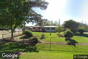 320 Lakeview Dr, Sycamore, GA 31790