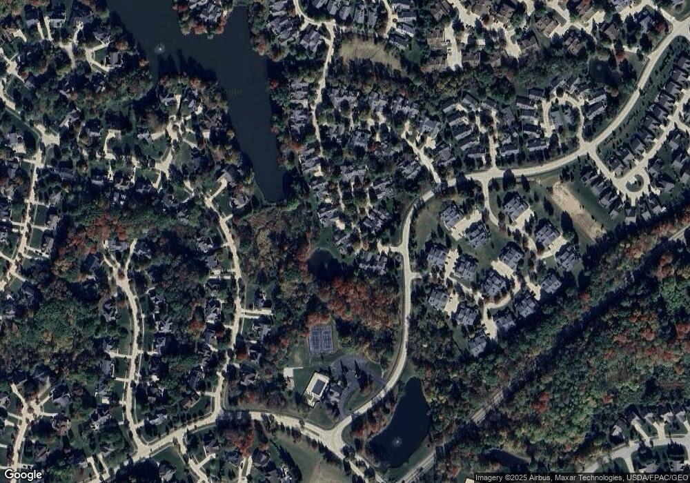 647 Grand View Ln, Aurora, OH 44202 - photo 1