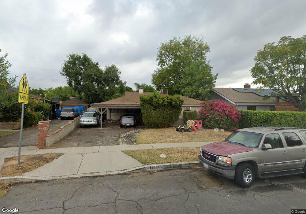 14584 Dyer St, Sylmar, CA 91342 - photo 1