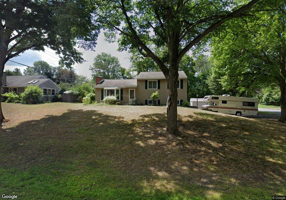 33 St Stephens Ln E, Schenectady, NY 12302 - photo 1