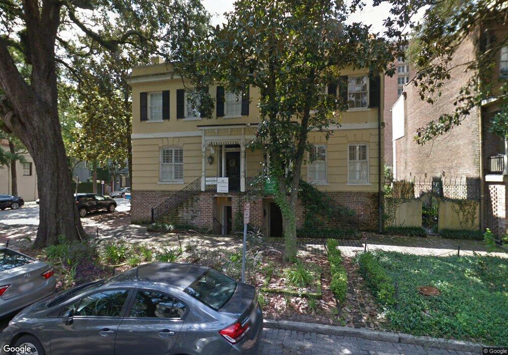 323 E Jones St unit Garden, Savannah, GA 31401 - photo 1