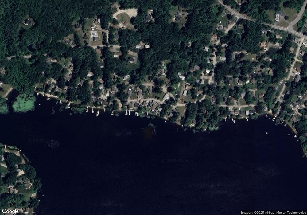 10 Lakeside Dr, Sandown, NH 03873 - photo 1