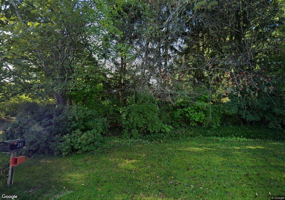 281 Potwine Ln, Amherst, MA 01002 - photo 1