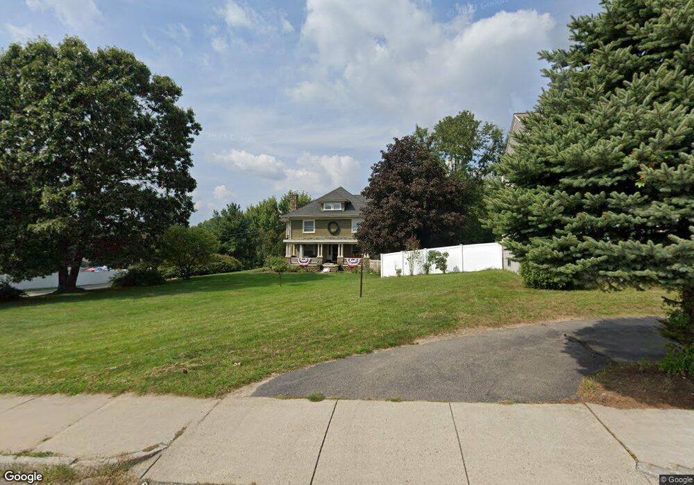 649 Old West Central St, Franklin, MA 02038 - photo 1