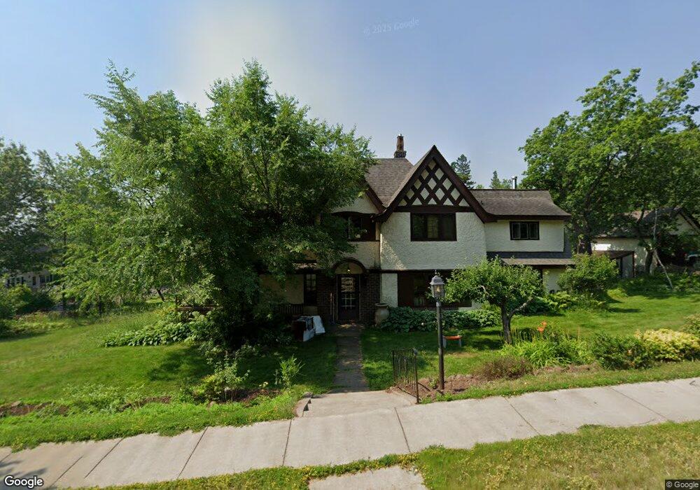 303 N 36th Ave E, Duluth, MN 55804 - photo 1