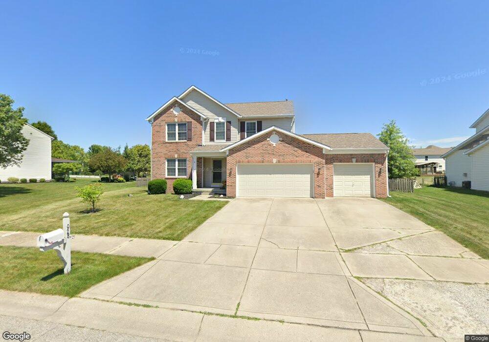 5028 W Bay Rd, Plainfield, IN 46168 - photo 1
