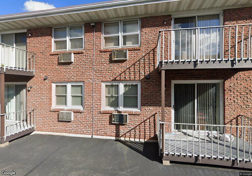 18 Normandy Village unit 2, Nanuet, NY 10954 - photo 1